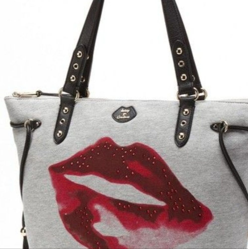 Juicy Couture grey jersey k it bag with red glitter lips